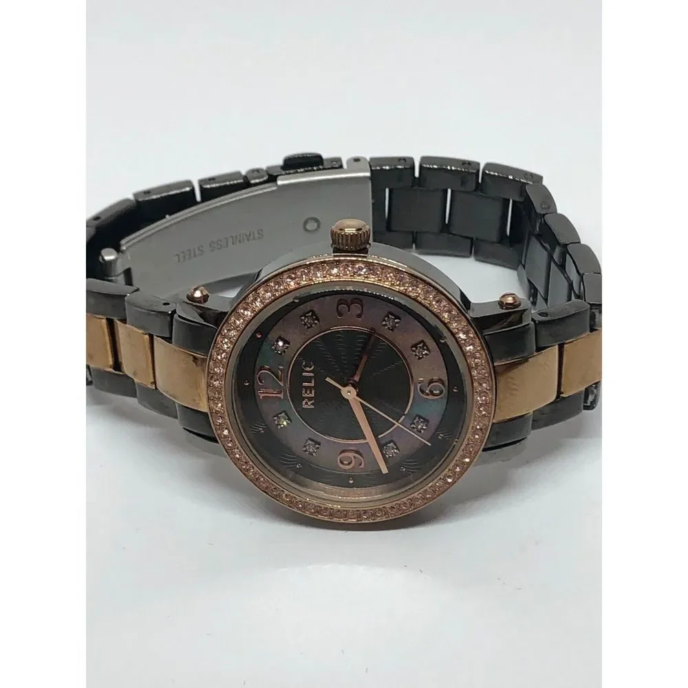 Relic ZR34182 Women's Stainless Steel Analog Quartz Genuine Wrist Watch DV19
